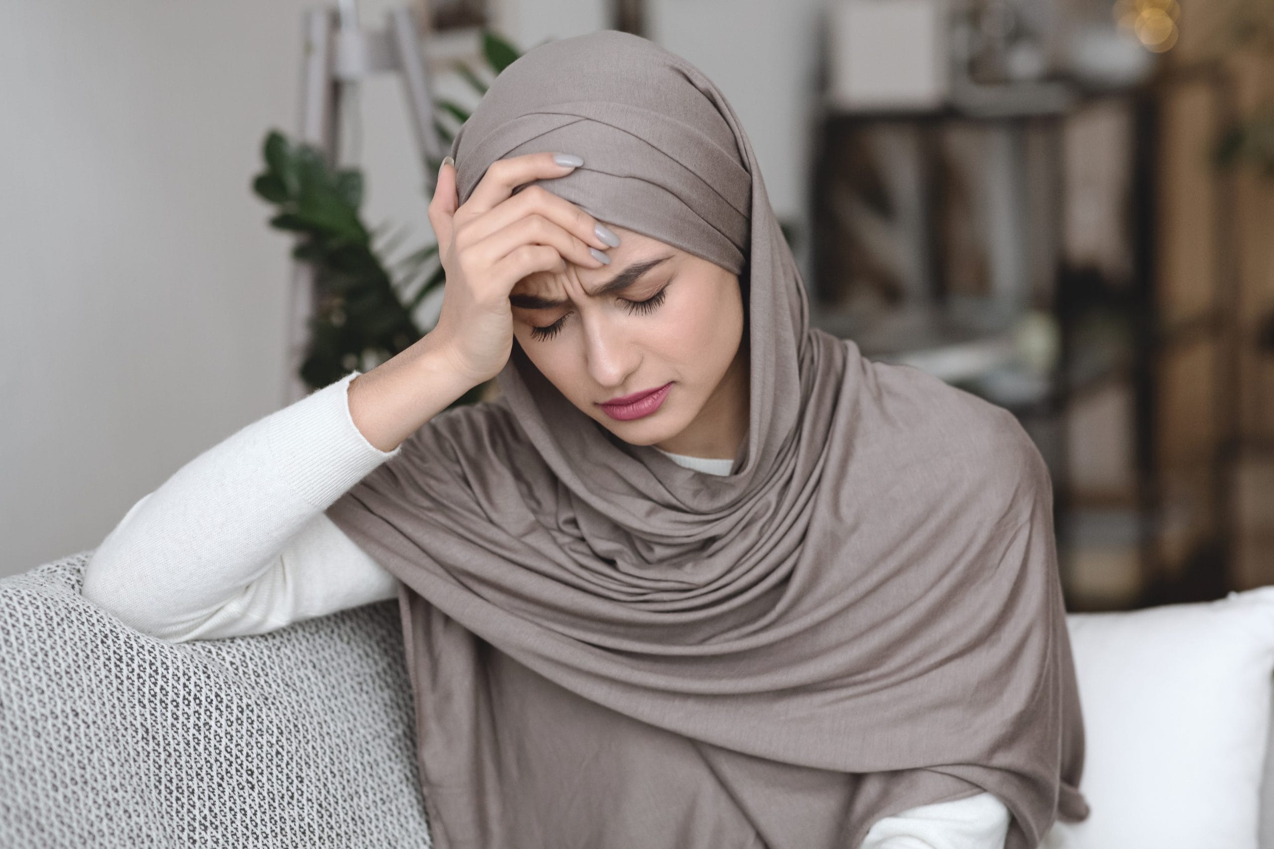 صيام رمضان والصداع: الأعراض والوقاية