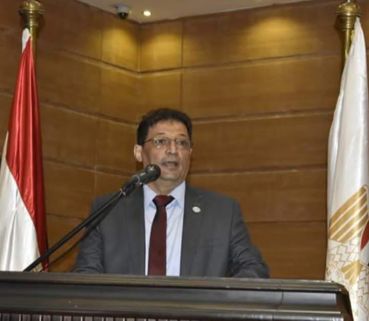 “القحيف”يهنئ الأمة الإسلامية و العربية بحلول شهر رمضان المبارك