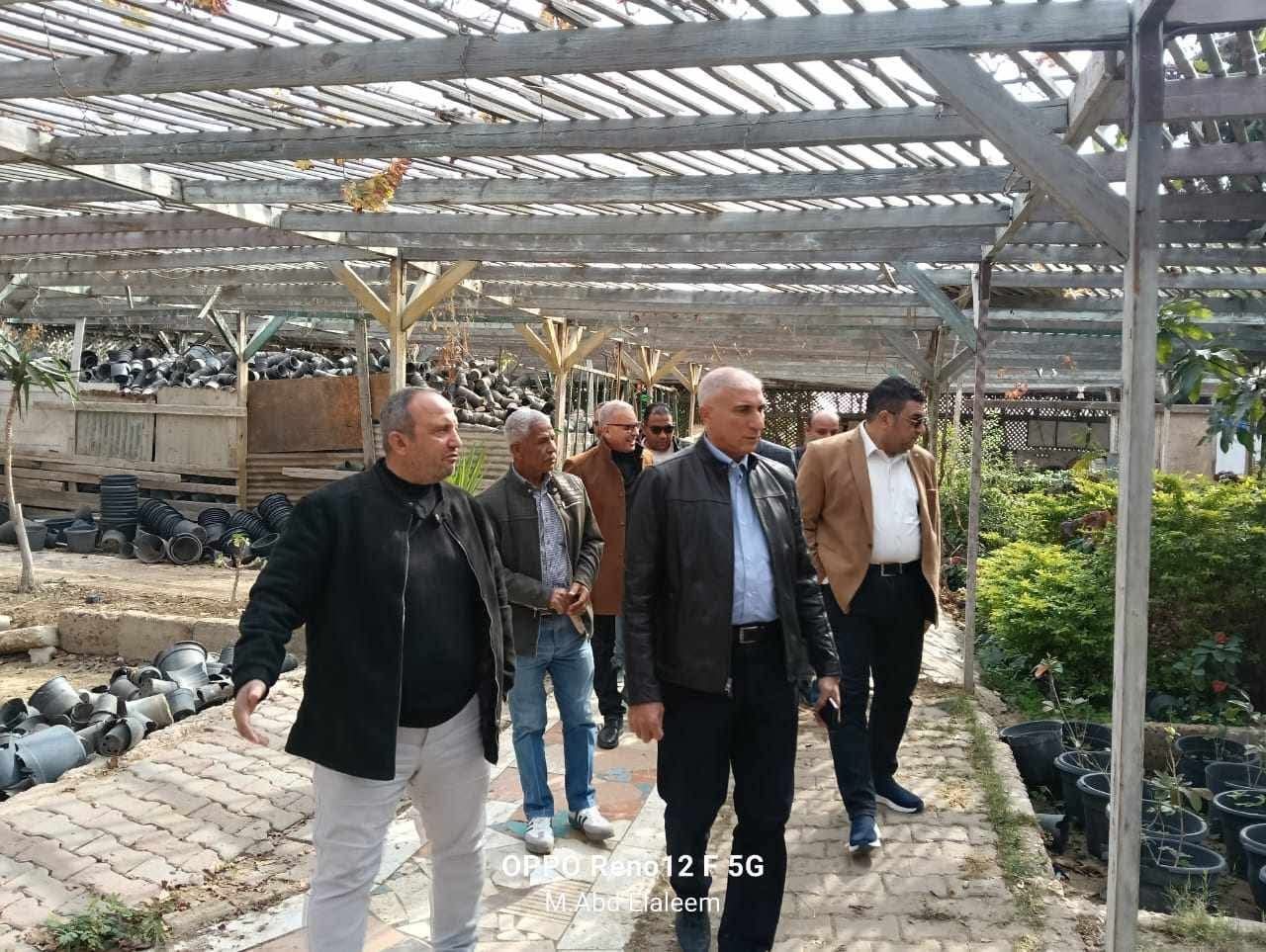 وزير الاسكان يكلف رئيس مدينة العبور بتفقد محطات المياة ومشروعات التطوير بالمدينة