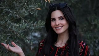 مشاركة فلسطينية تاريخية في مسابقة ملكة جمال الكون