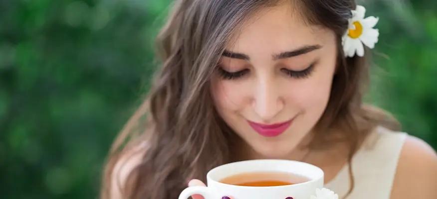 المكملات العشبية والشاي لعلاج التوتر والقلق