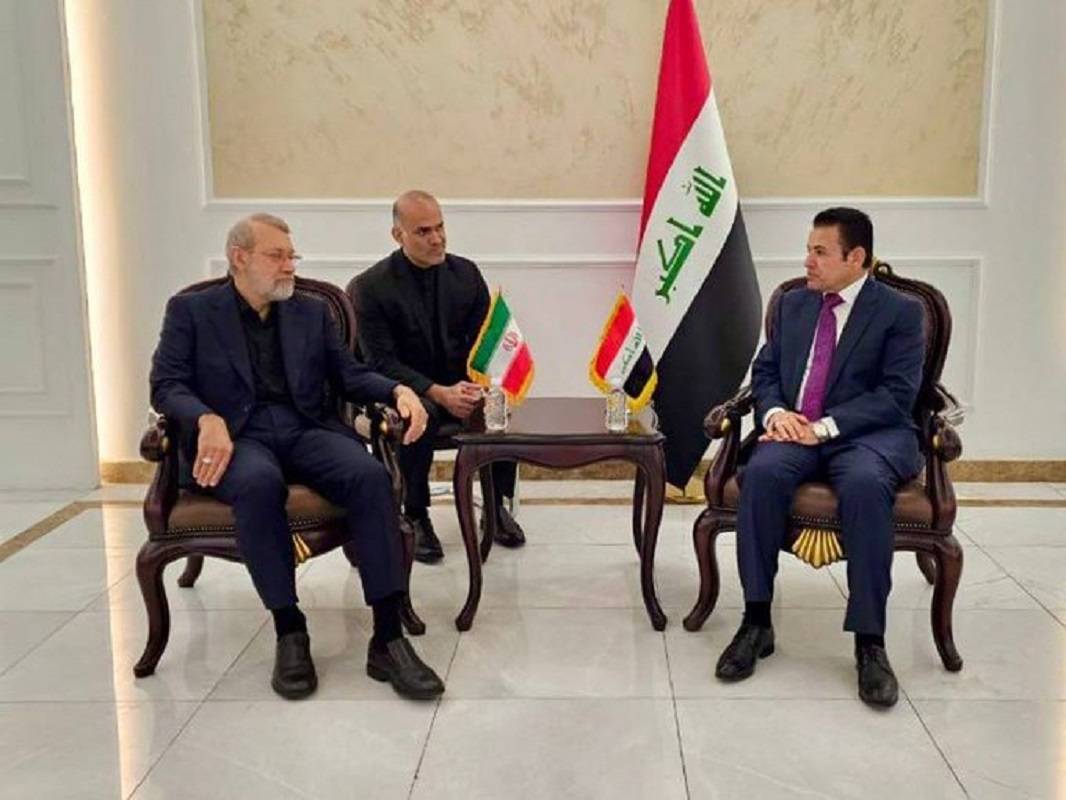 لاريجاني يلتقي الأعرجي في بغداد ويؤكد على التعاون الثنائي والأمن الإقليمي