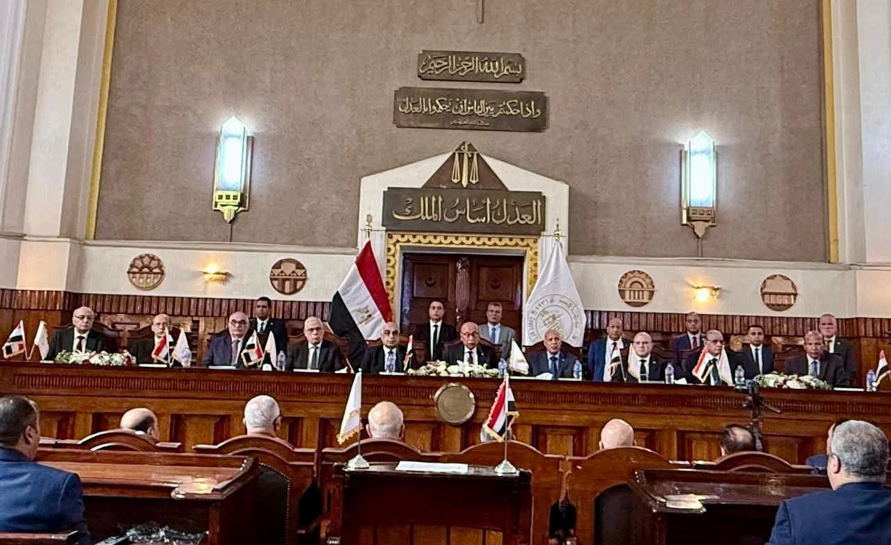 أداء اليمين القانونية لأعضاء النيابة الإدارية المنتقلين للعمل بالمحاكم الابتدائية