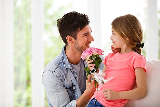 متابعة الأبناء جيدا أثناء الدراسة….من أسباب تفوق الأبناء في دراستهم